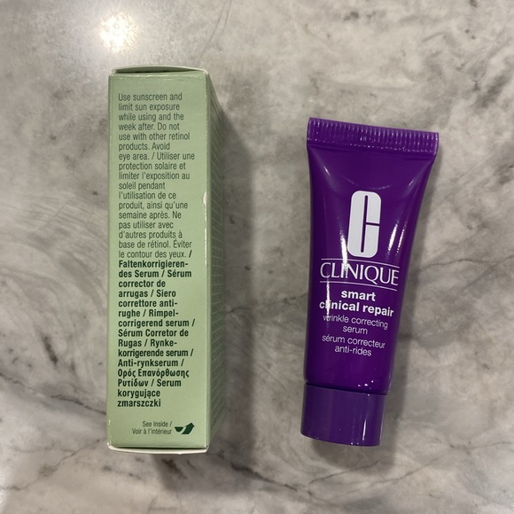 CLINIQUE smart clinical repair - Picture 2 of 4